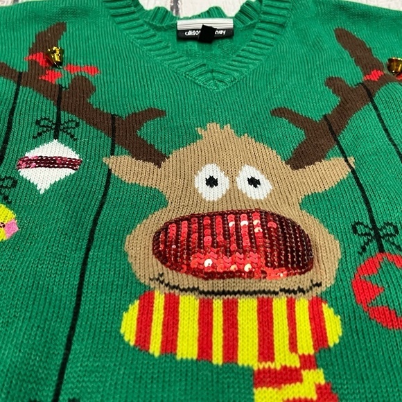 Women's Rudolph Red Nose Reindeer Green Christmas Sweater Ugly - Picture 3 of 7